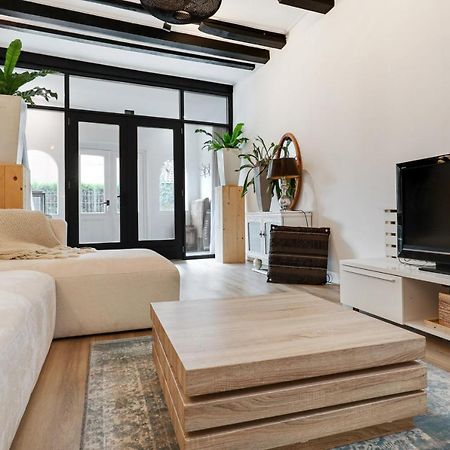 Prachtig Appartement In Hartje Sneek Bagian luar foto