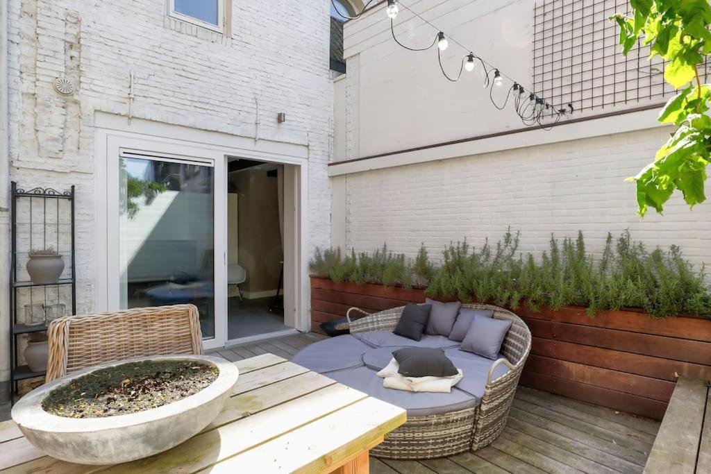 Prachtig Appartement In Hartje Sneek Bagian luar foto
